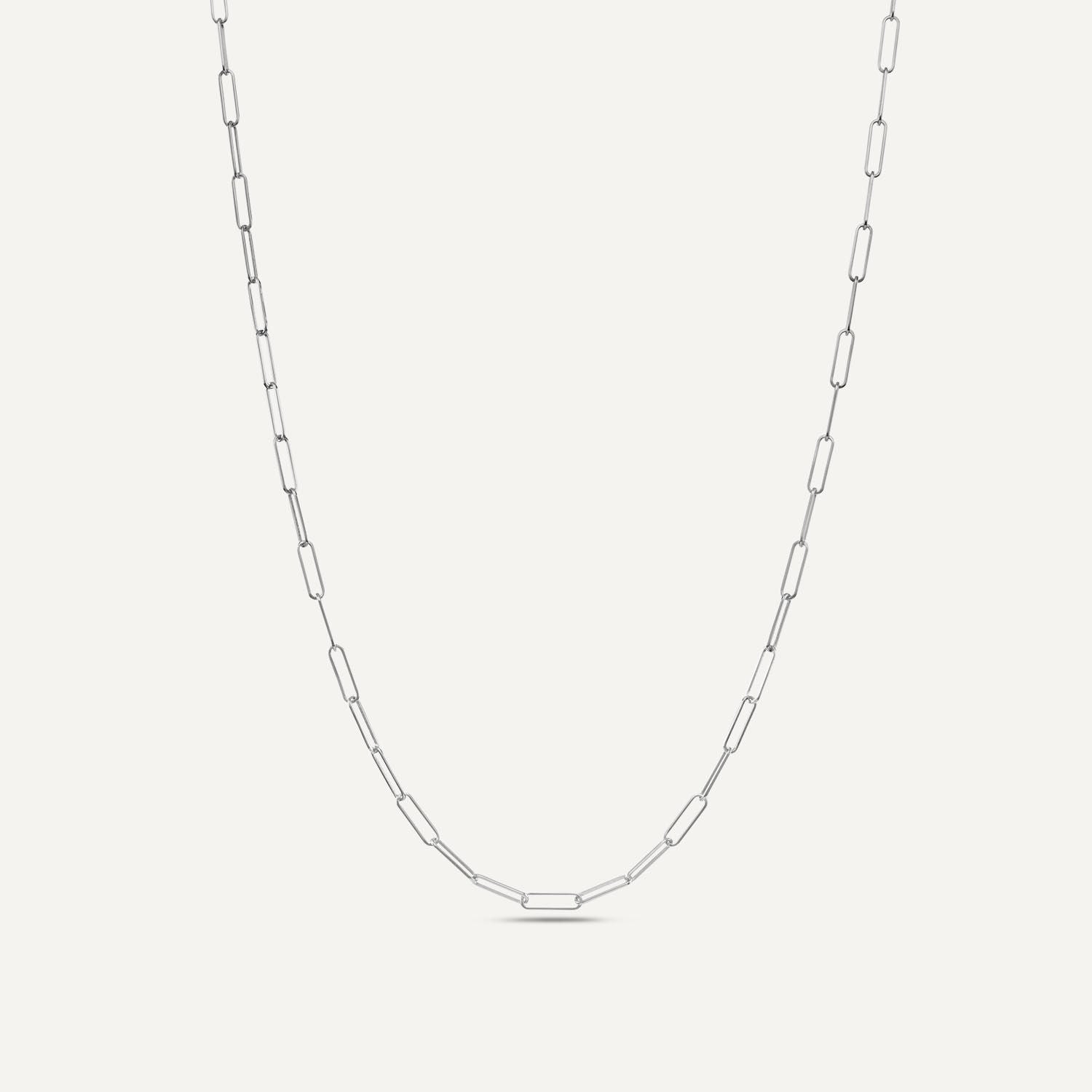 Silberne Gliederkette mit großen, feinen Gliedern;