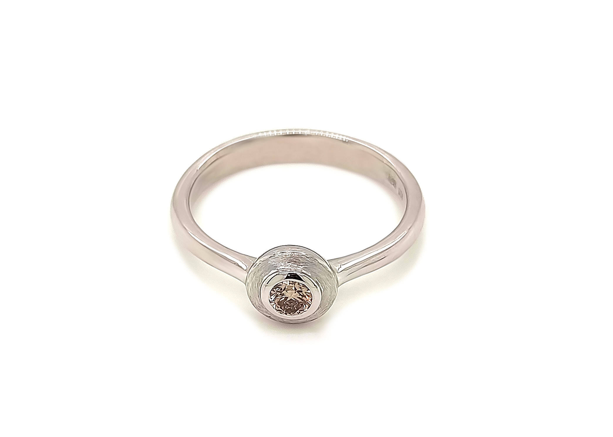 Brillant, rund facettiert, ca. 0,150 ct. Edelstein Ring Silber 925/000 Conradt Manufaktur