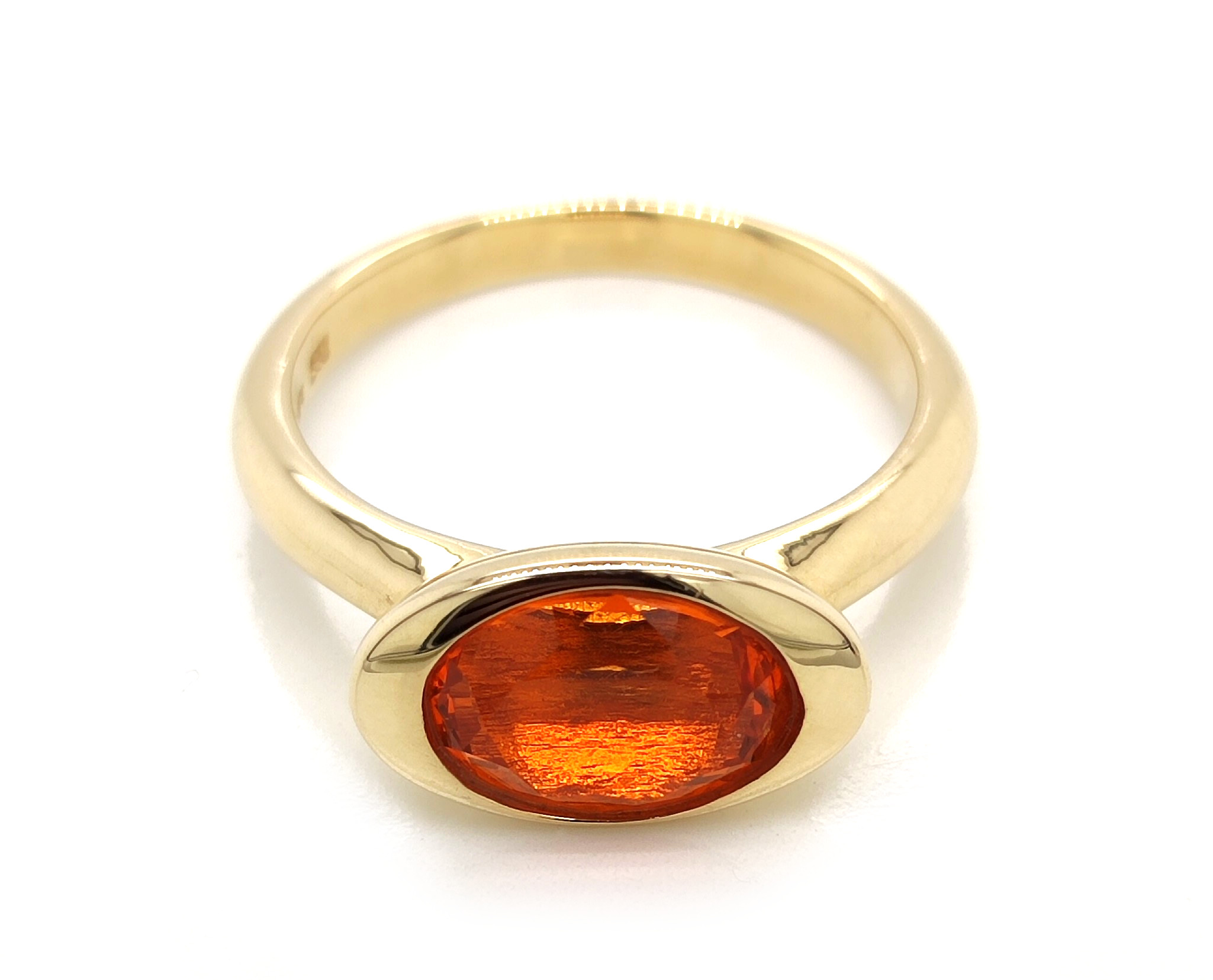Feueropal, oval facettiert, ca. 1,150 ct. Edelstein Ring Gelbgold 375/000 Sogni d´oro Terra Opalis